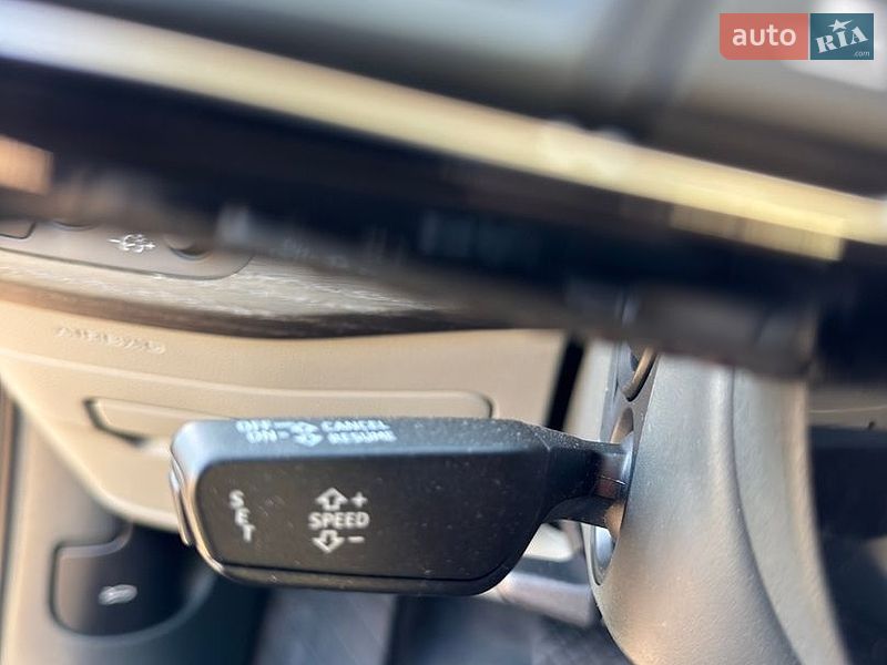 Седан Audi A4 2019 в Києві