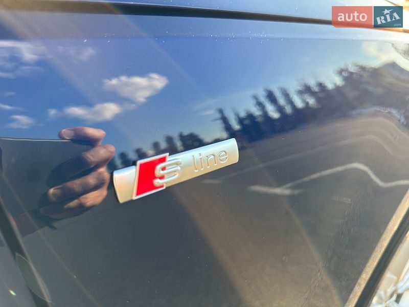 Седан Audi A4 2019 в Києві