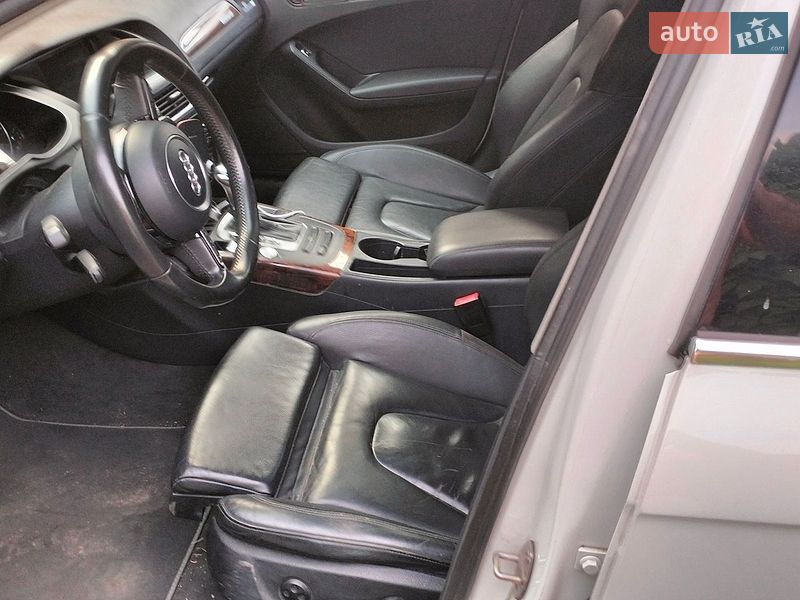 Седан Audi A4 2014 в Києві