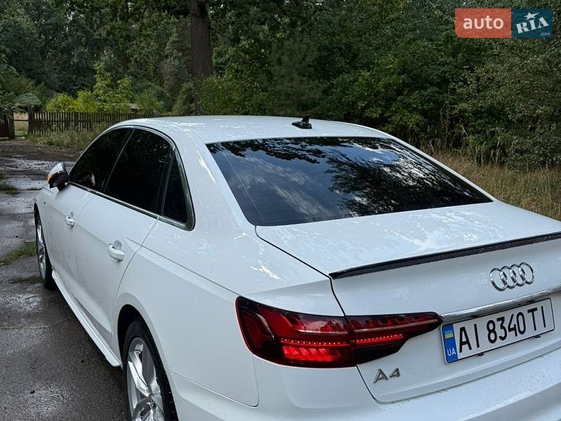Седан Audi A4 2020 в Киеве