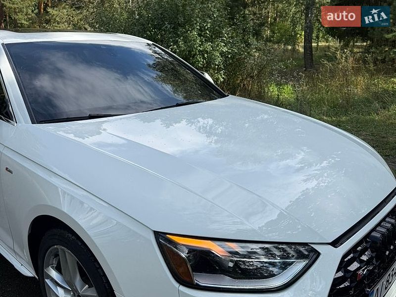 Седан Audi A4 2020 в Киеве