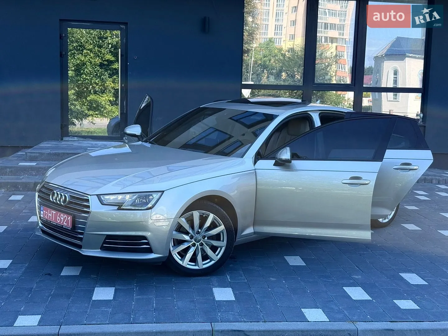 2017 Audi A4 - мініатюра 3