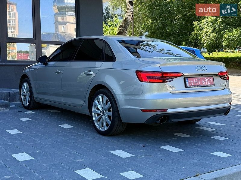 Седан Audi A4 2017 в Трускавці