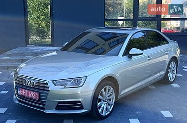 Седан Audi A4 2017 в Трускавці
