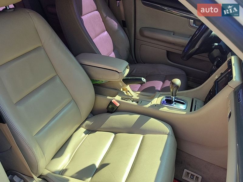 Седан Audi A4 2003 в Киеве