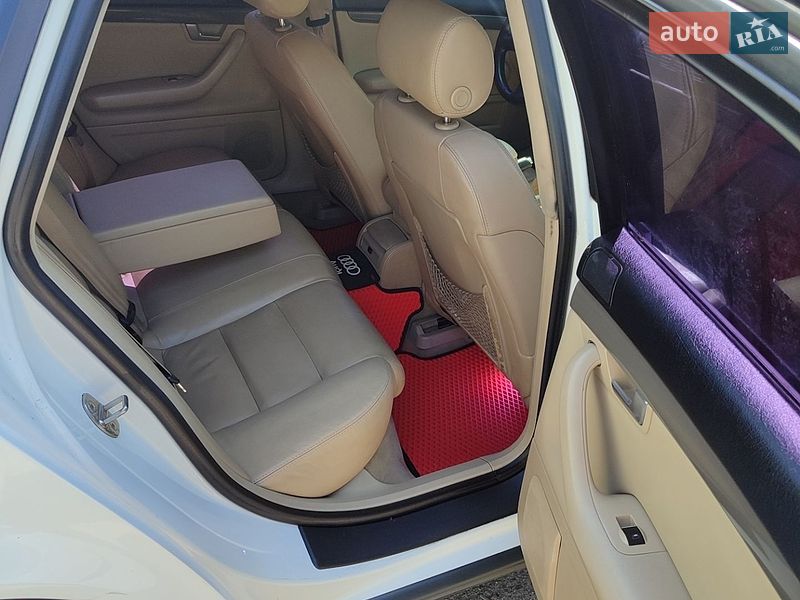 Седан Audi A4 2003 в Киеве