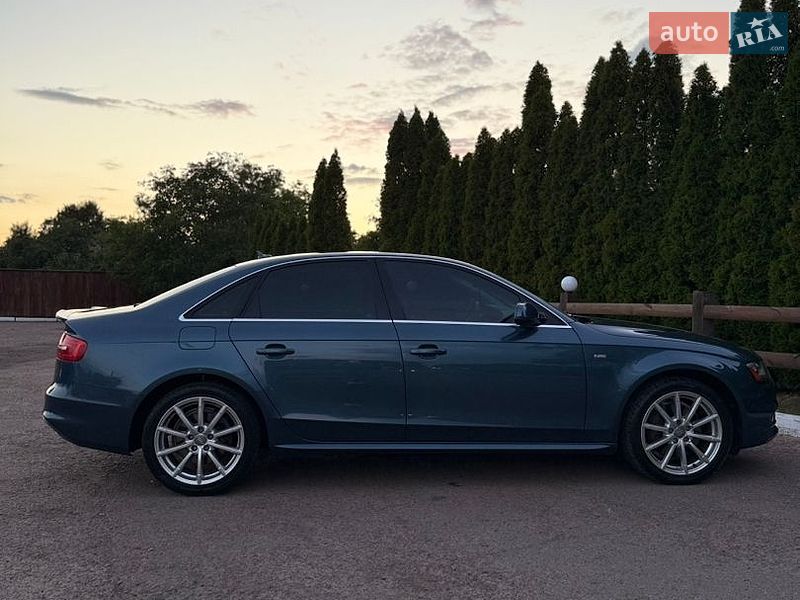 Седан Audi A4 2015 в Чернигове