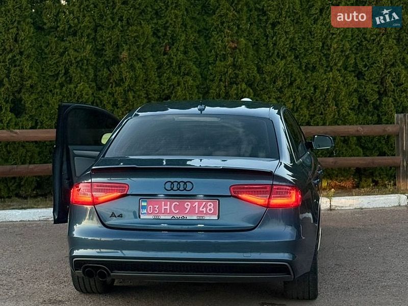 Седан Audi A4 2015 в Чернигове