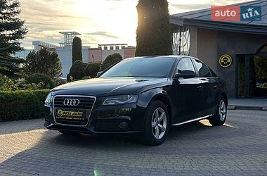 Седан Audi A4 2012 в Львові