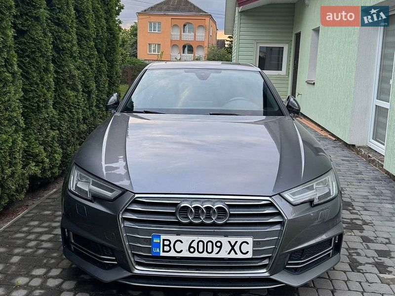 Седан Audi A4 2018 в Львове