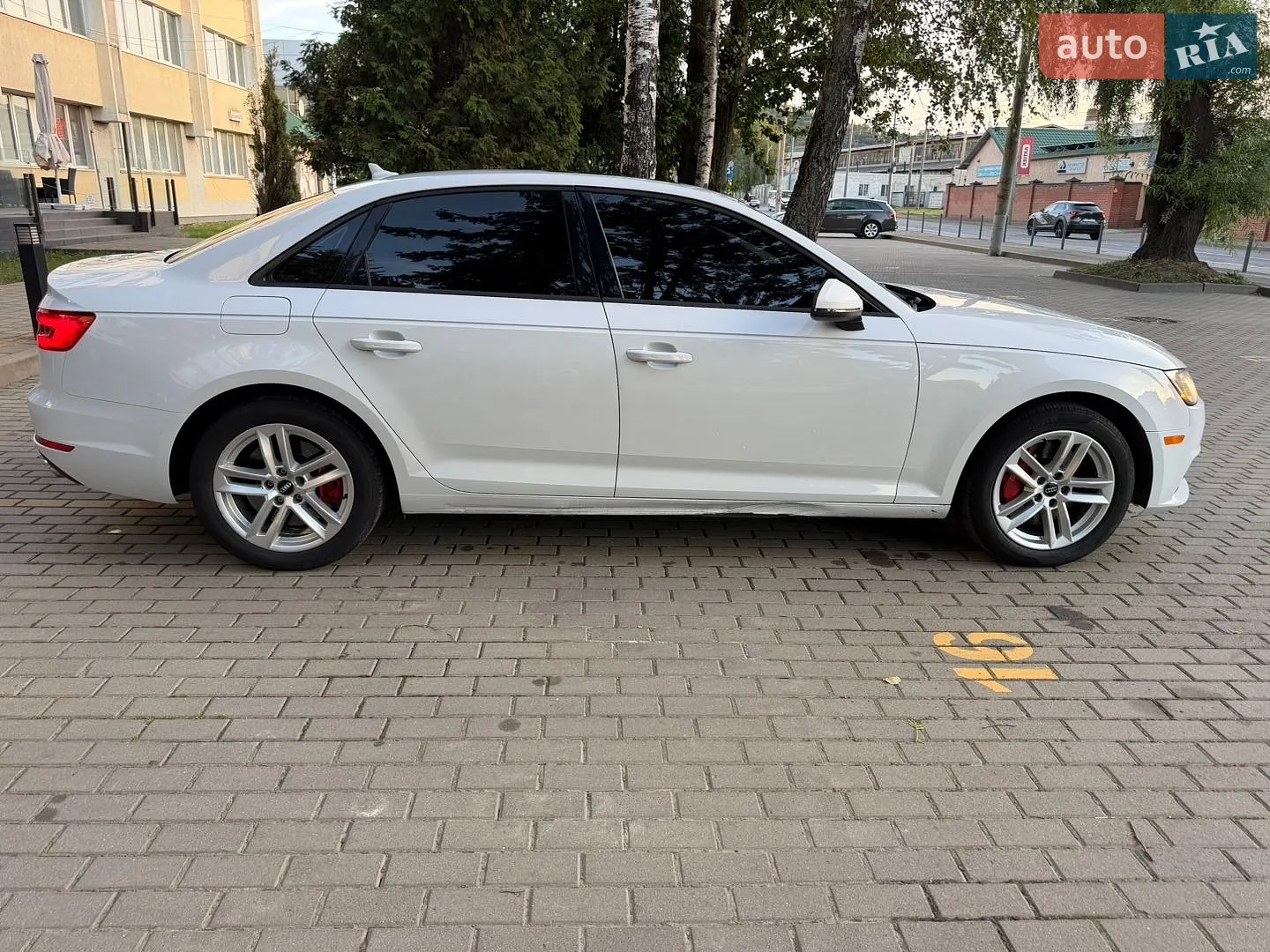 2016 Audi A4 - мініатюра 10