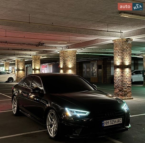 Audi A4 2017