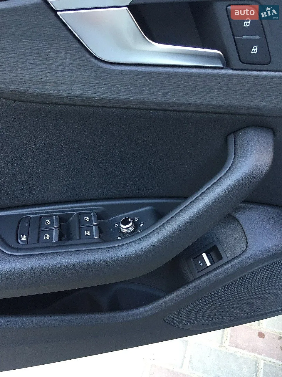 2017 Audi A4 - мініатюра 3