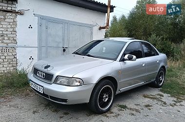 Седан Audi A4 1998 в Малине