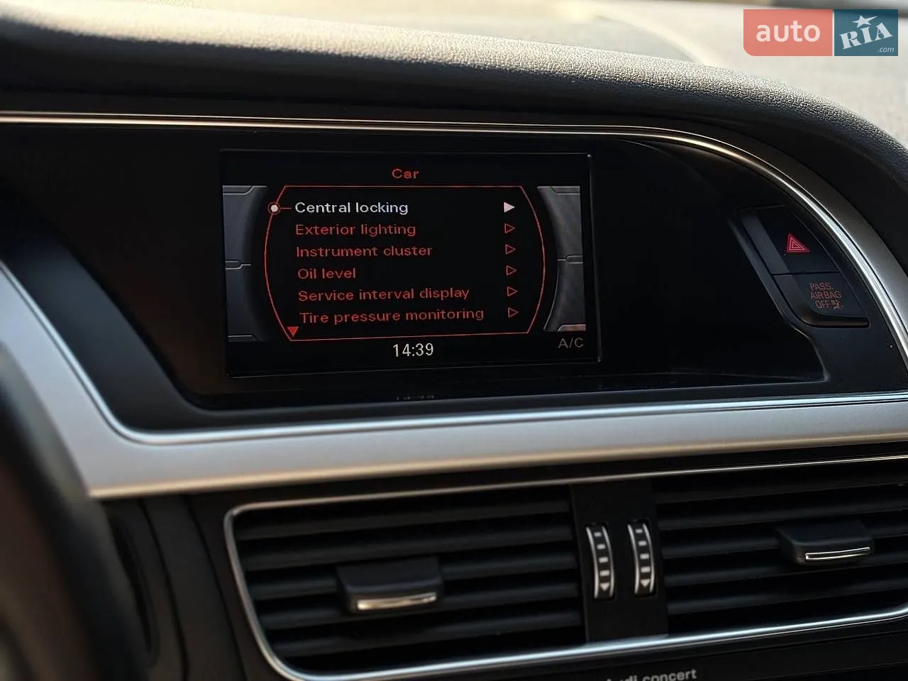 2015 Audi A4 - мініатюра 40