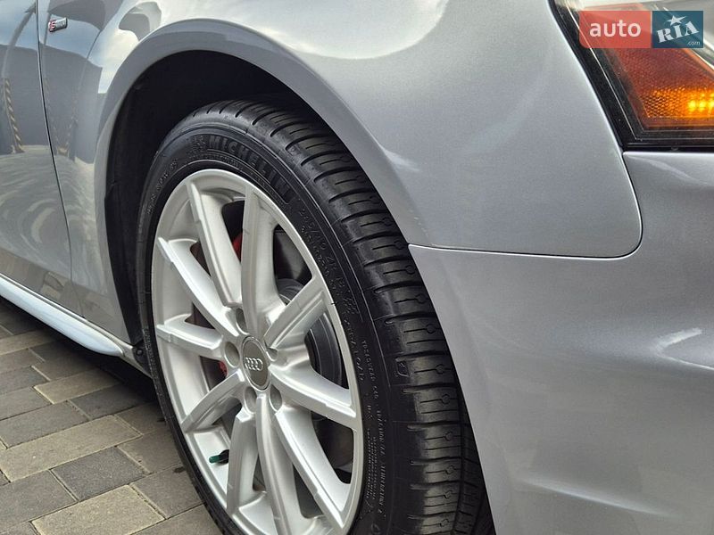 Седан Audi A4 2015 в Полтаві