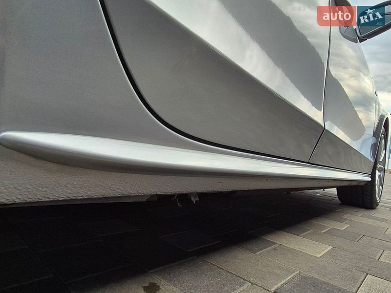 Седан Audi A4 2015 в Полтаві