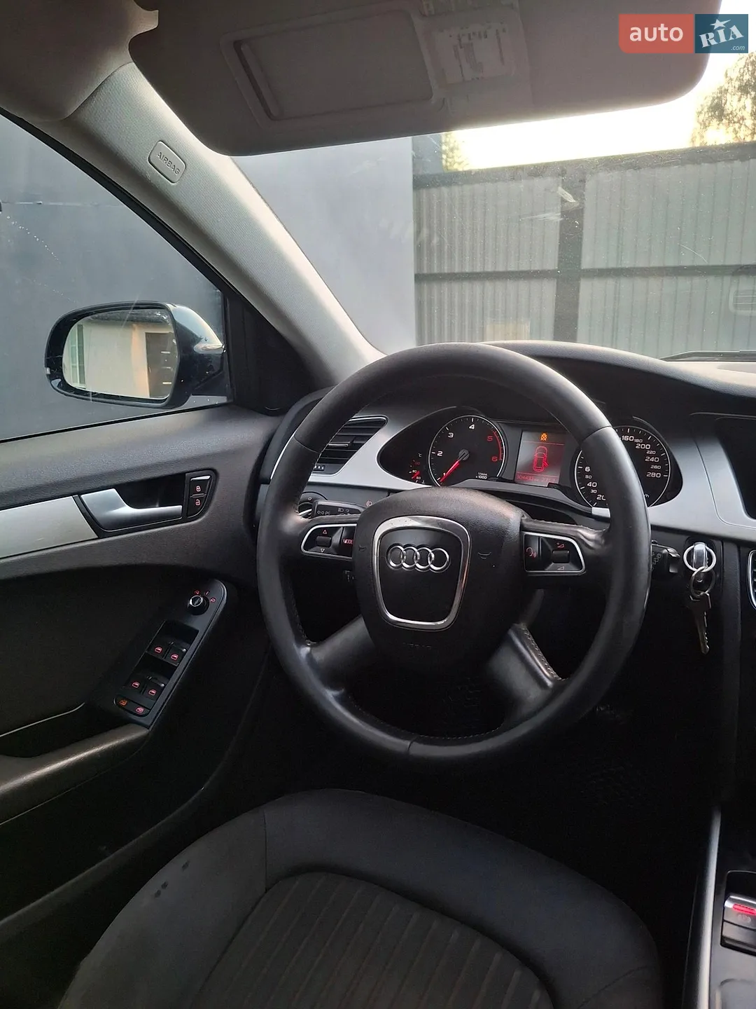2010 Audi A4 - мініатюра 19