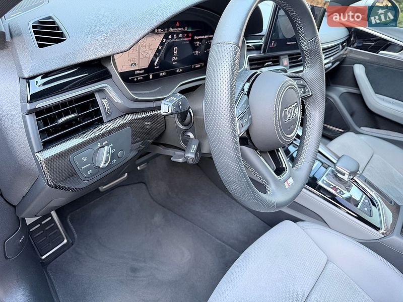 Седан Audi A4 2023 в Києві