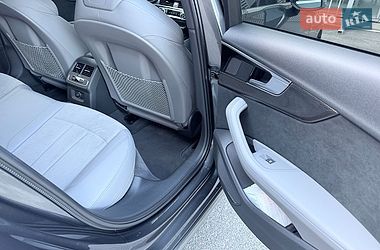 Седан Audi A4 2023 в Києві