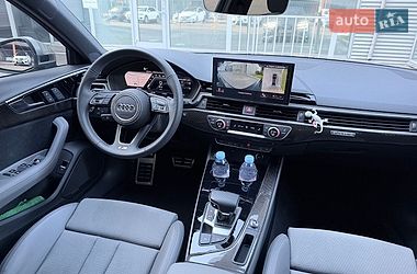 Седан Audi A4 2023 в Києві