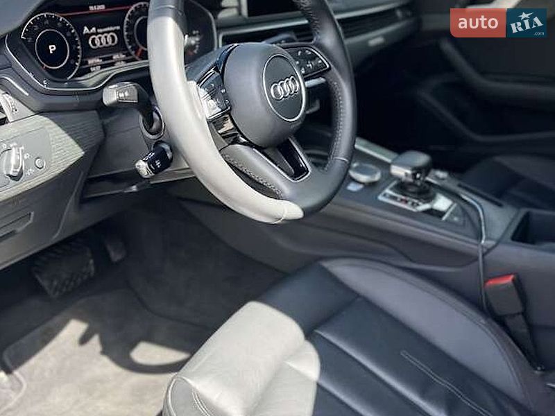 Седан Audi A4 2018 в Киеве