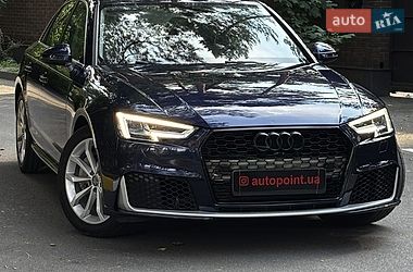 Седан Audi A4 2018 в Білогородці