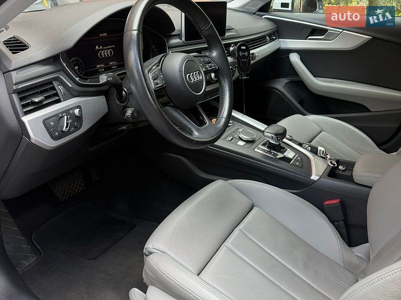 Седан Audi A4 2017 в Полтаві