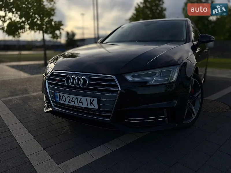 Audi A4 2016