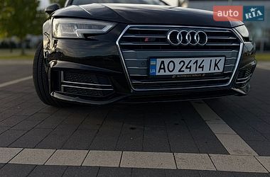 Седан Audi A4 2016 в Мукачевому