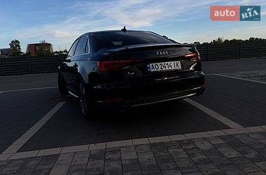 Седан Audi A4 2016 в Мукачевому