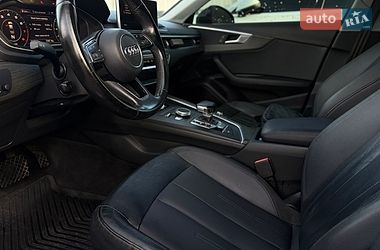 Седан Audi A4 2016 в Мукачевому