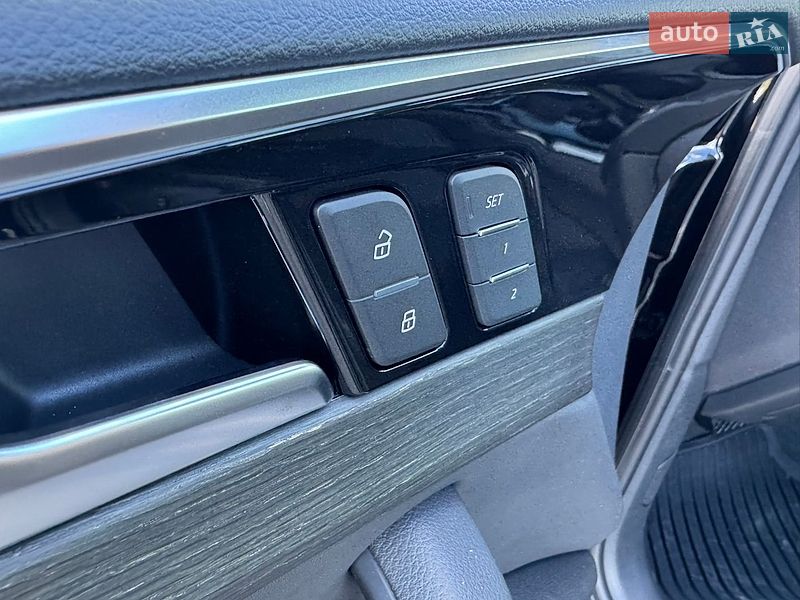 Седан Audi A4 2021 в Киеве фото 45 Седан Audi A4 2021 в Киеве