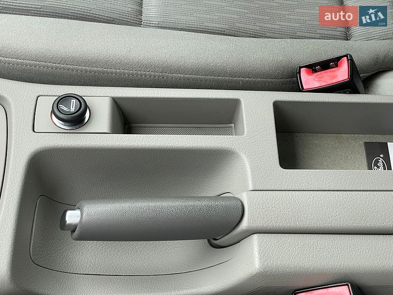 Седан Audi A4 2006 в Христинівці