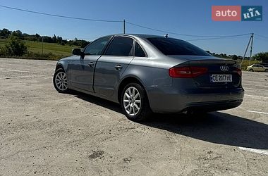Седан Audi A4 2012 в Черновцах