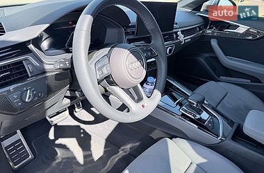 Седан Audi A4 2023 в Києві