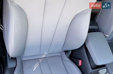 Седан Audi A4 2023 в Києві