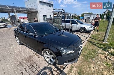 Седан Audi A4 2008 в Городке