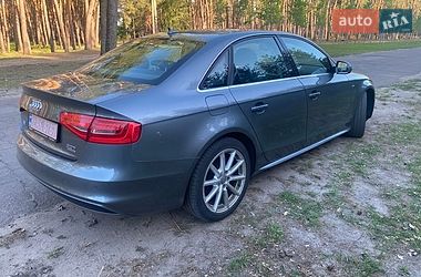 Седан Audi A4 2015 в Кропивницком