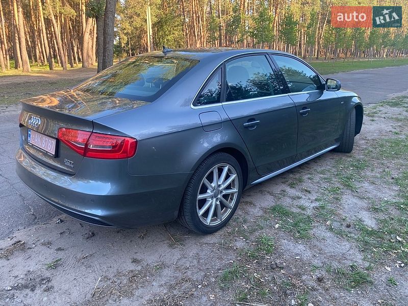 Седан Audi A4 2015 в Кропивницком