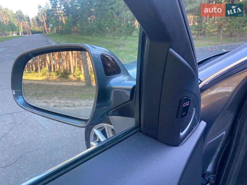 Седан Audi A4 2015 в Кропивницком