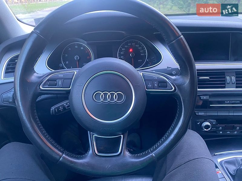 Седан Audi A4 2015 в Кропивницком