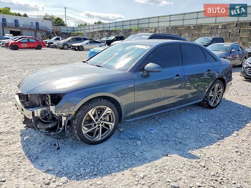 Седан Audi A4 2021 в Львове