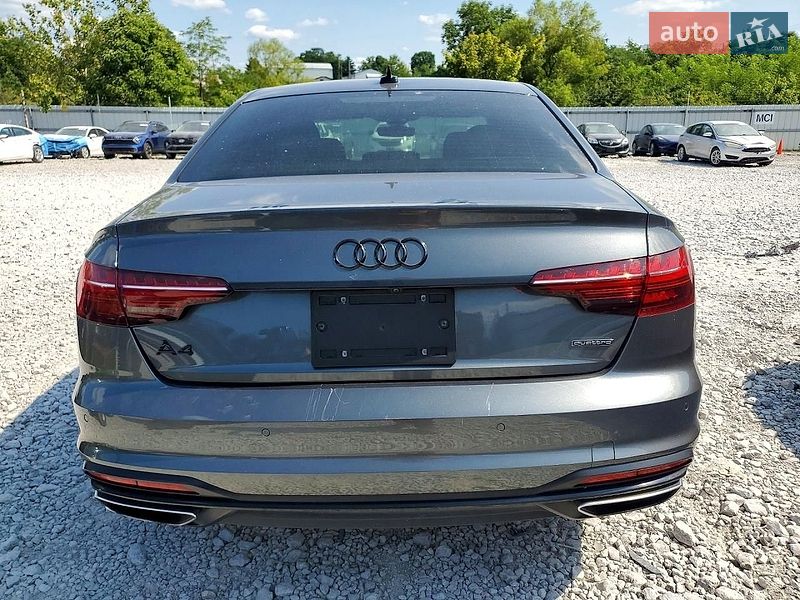 Седан Audi A4 2021 в Львове