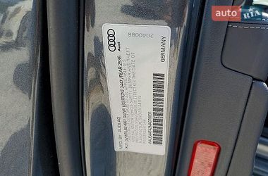 Седан Audi A4 2021 в Львове