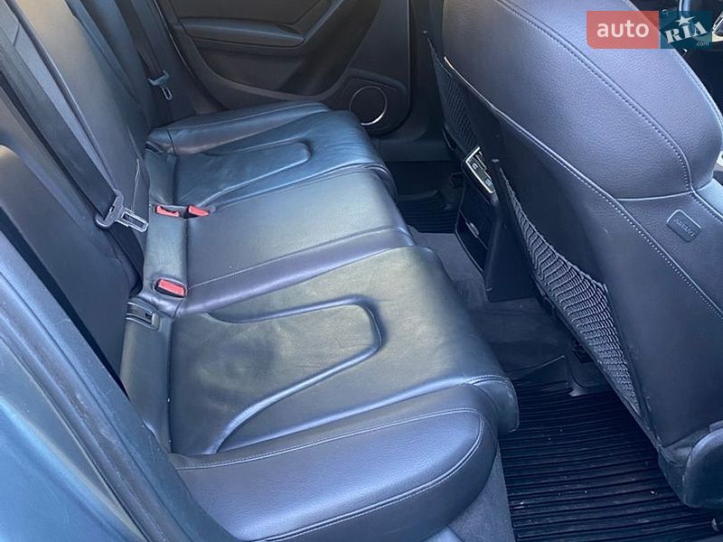Седан Audi A4 2015 в Кропивницком