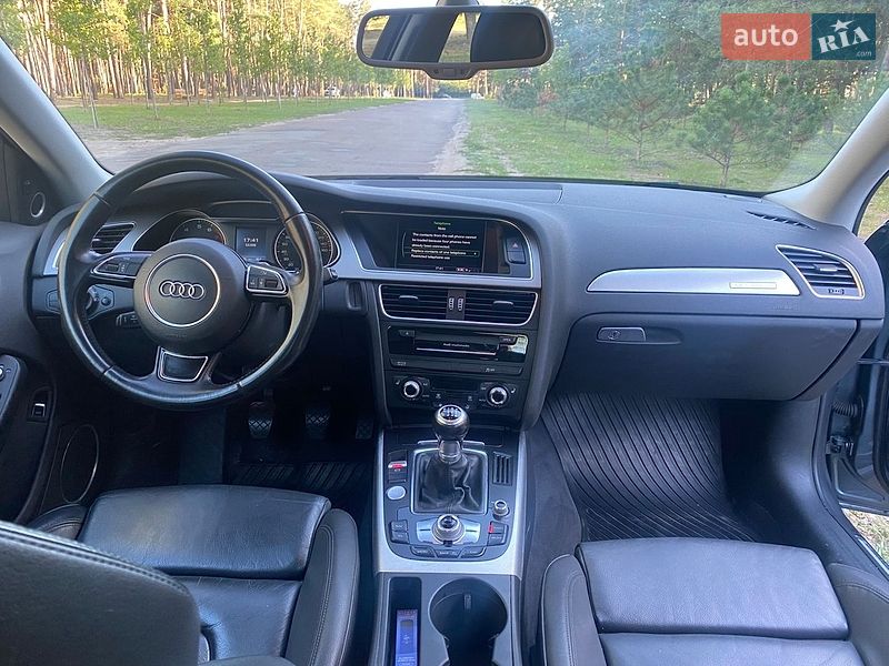 Седан Audi A4 2015 в Кропивницком