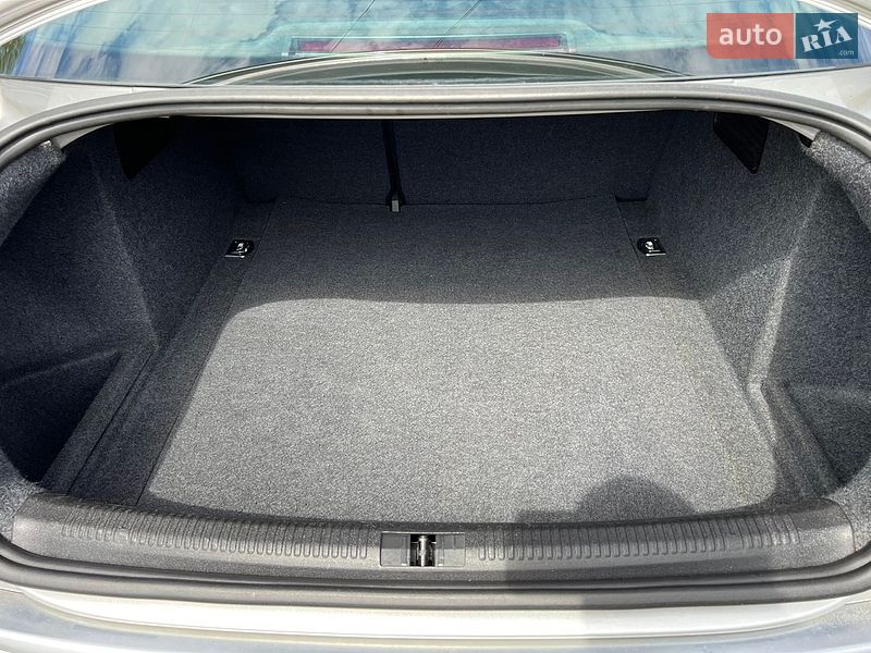 Седан Audi A4 2006 в Тернополе