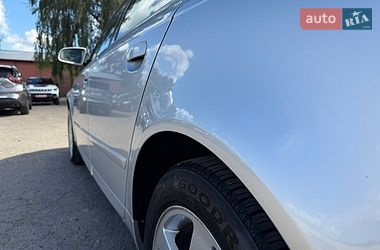 Седан Audi A4 2005 в Лубнах