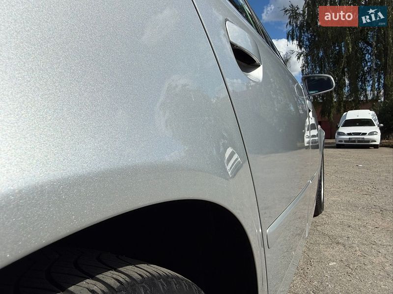 Седан Audi A4 2005 в Лубнах